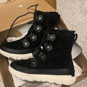 Sorel Joan Explorer Boots